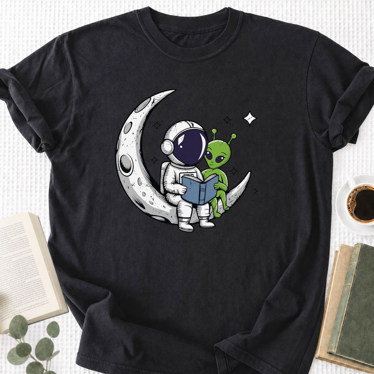 Book Lover Alien UFO Unisex T-Shirt