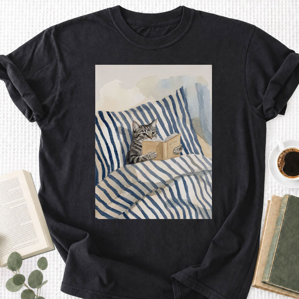 Cat Reading Book Unisex T-Shirt