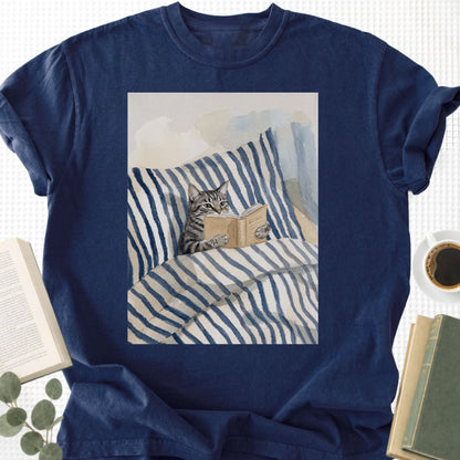 Cat Reading Book Unisex T-Shirt