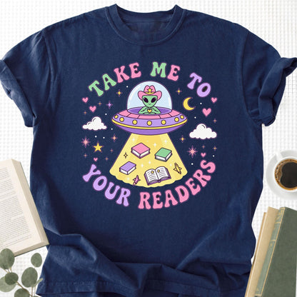 Cute Alien Reading Teacher Unisex T-Shirt