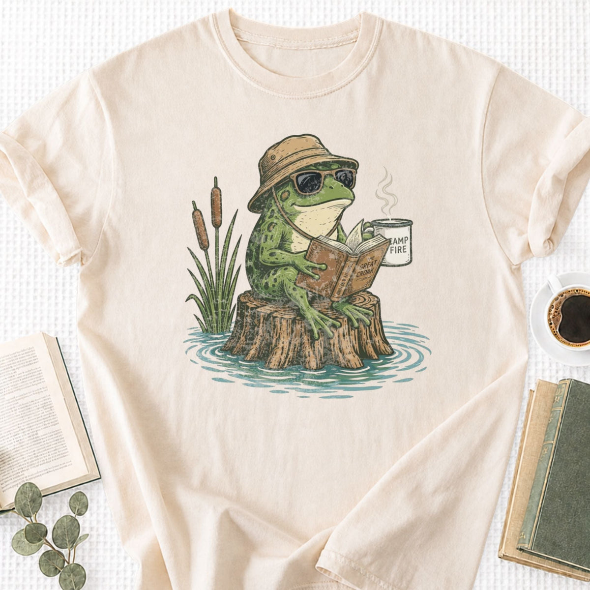 Frog Reading Unisex T-Shirt