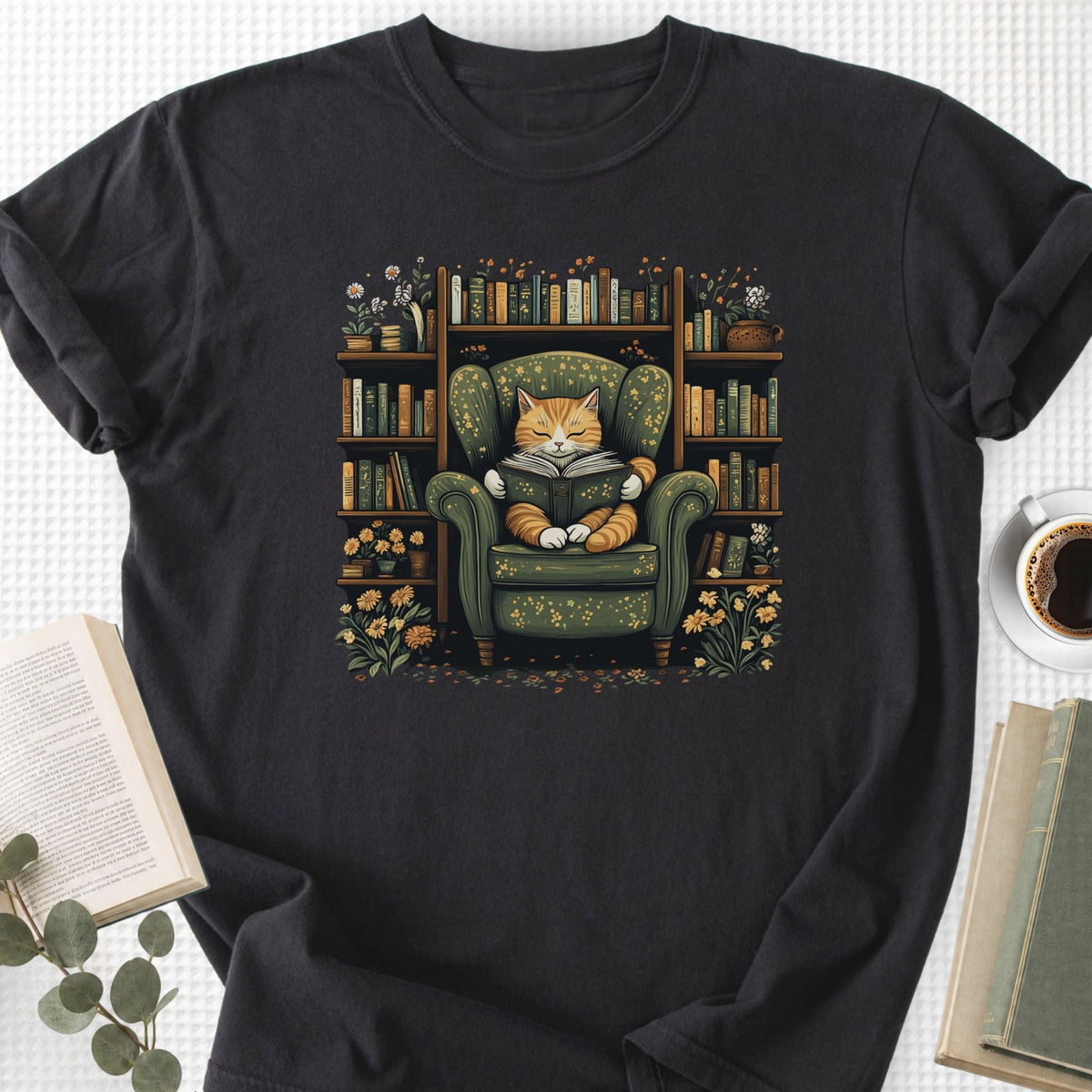 Library Cat Vintage Unisex T-Shirt