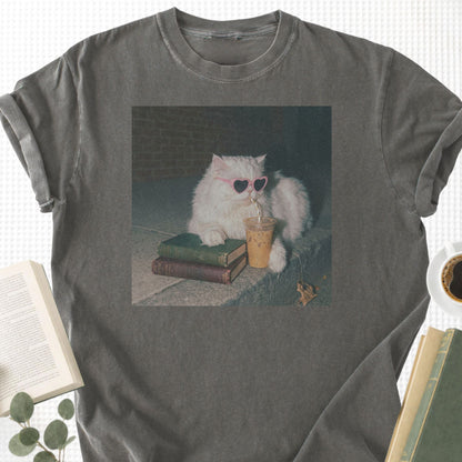 Reading Persian Cat Unisex T-Shirt