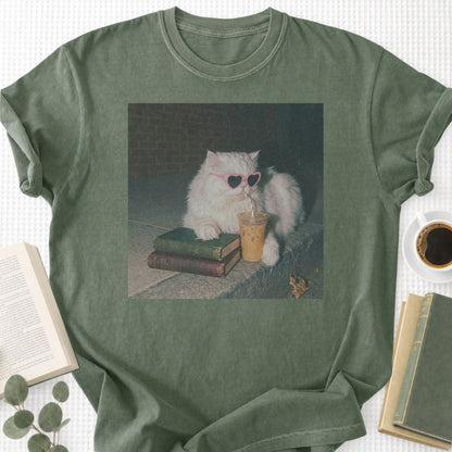 Reading Persian Cat Unisex T-Shirt